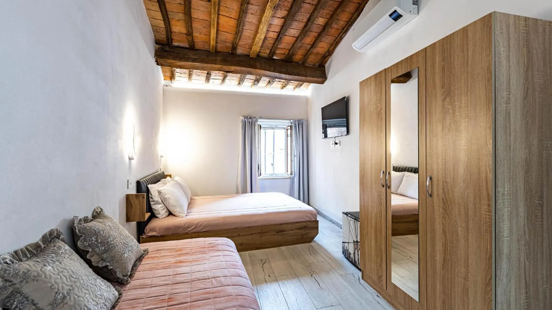 Room Rent Morrona Terricciola